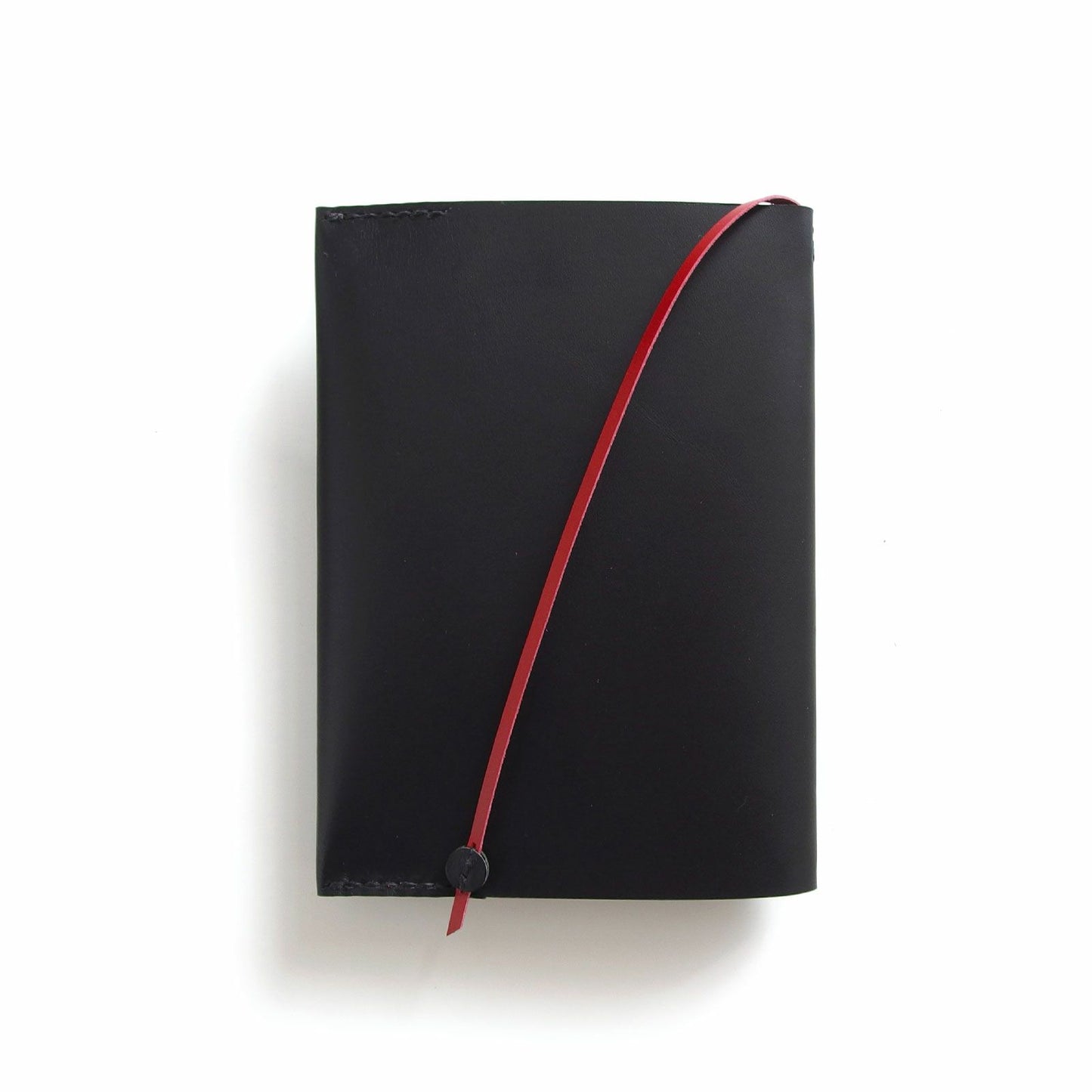 KAKURA(カクラ) レザーブックカバー B6