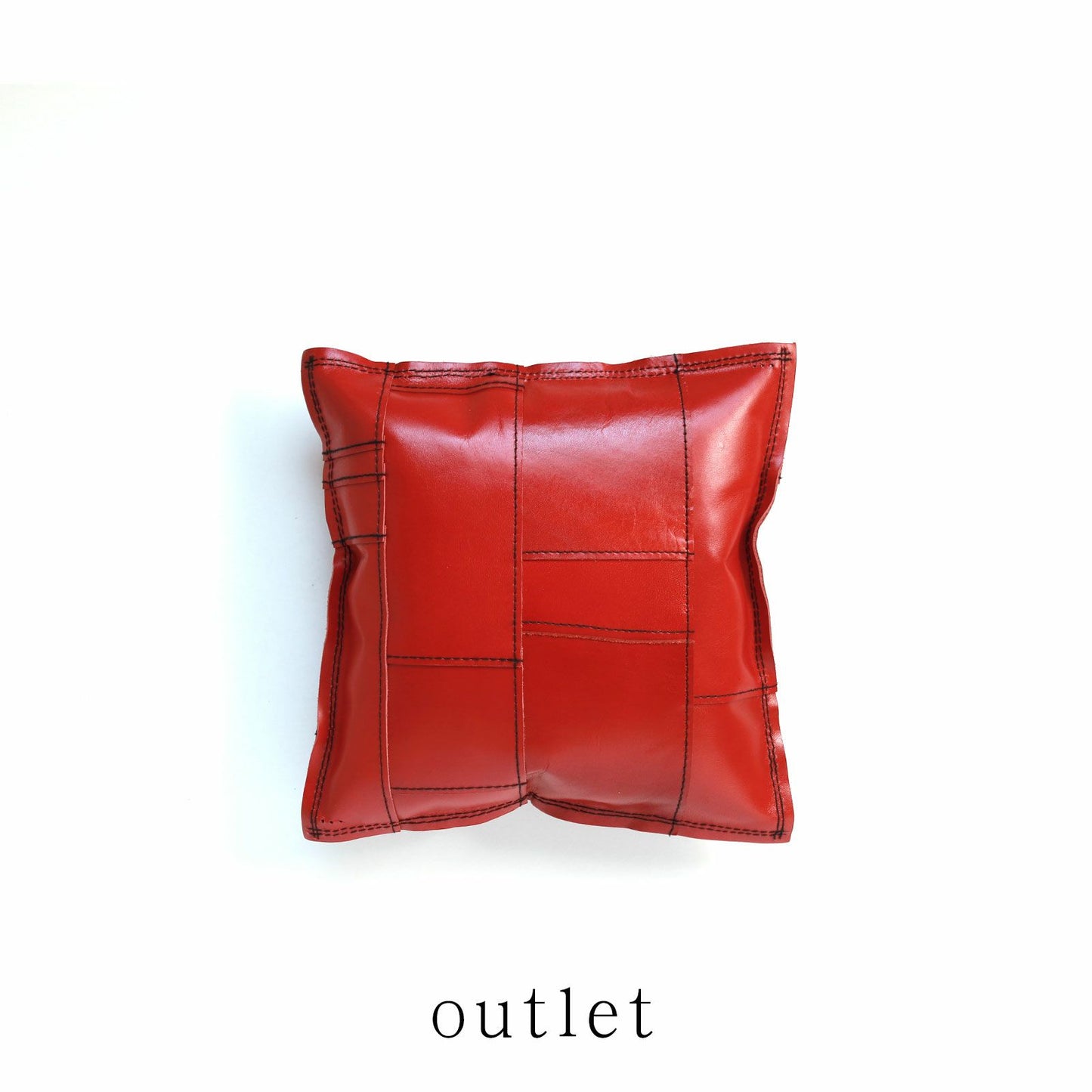 アウトレット  レザークッション tunagu 26  レッド