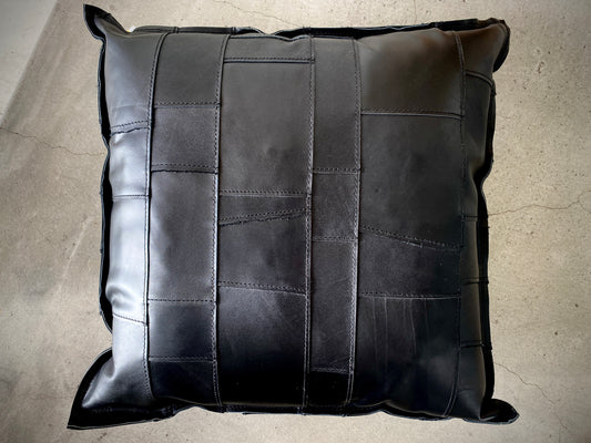 KAKURA（カクラ） アウトレット  レザークッション tunagu 45  ブラック